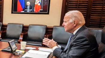 Assessor presidencial russo apontou lacunas no telefonema realizado neste sábado (12) entre os presidentes dos Estados Unidos, Joe Biden, e da Rússia, Vladimir Putin
