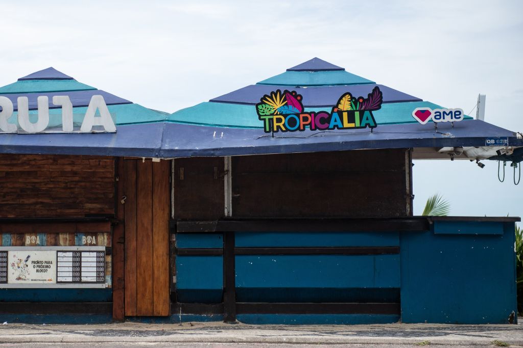 Frente do Quiosque Tropicália no posto 8 da Barra da Tijuca, na Zona Oeste do Rio, onde trabalhava o congolês Moises que foi morto, no Rio de Janeiro, RJ