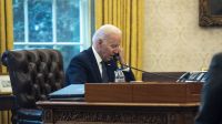 Biden teve ligação de 49 minutos com Zelensky antes de anunciar sanções à Rússia