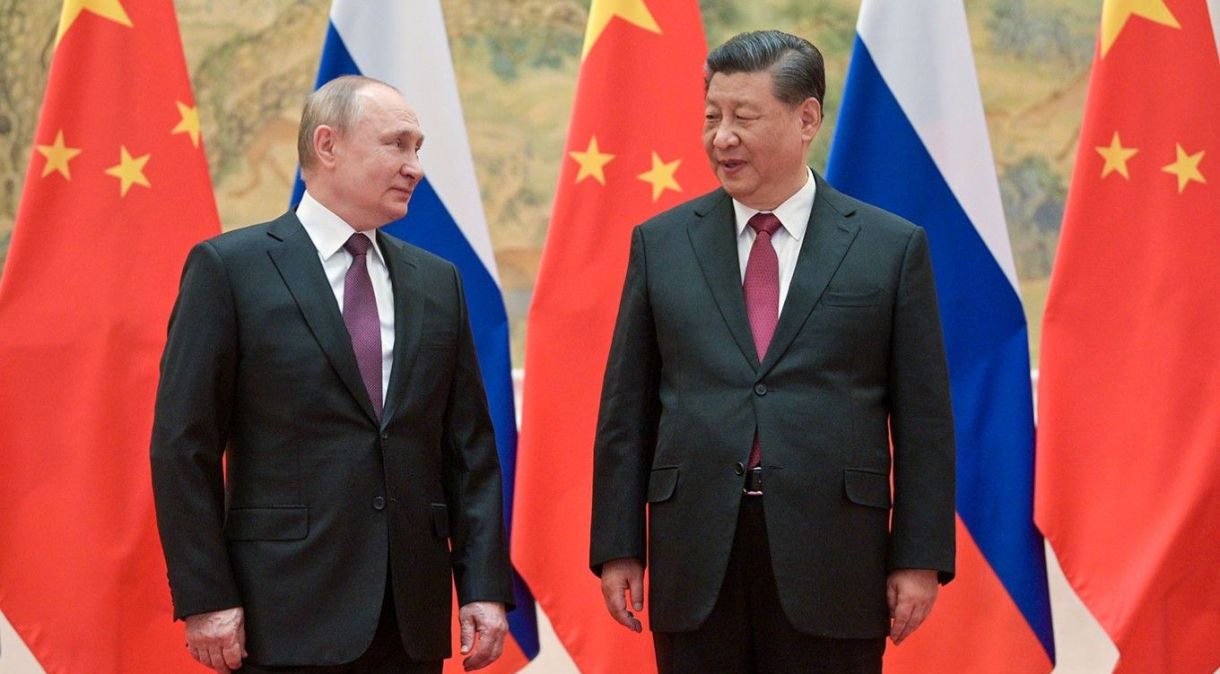 Presidente da Rússia, Vladimir Putin, e o líder chinês, Xi Jinping