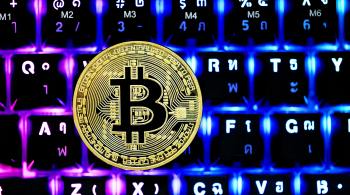 Bitcoin atingiu seu pico de US$ 69 mil em novembro de 2021, mas moeda perdeu mais da metade de seu valor desde então