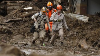 Ao todo, 233 pessoas morreram e quatro seguem desaparecidas; cidade foi atingida pela chuva mais forte desde 1932, quando começaram as medições