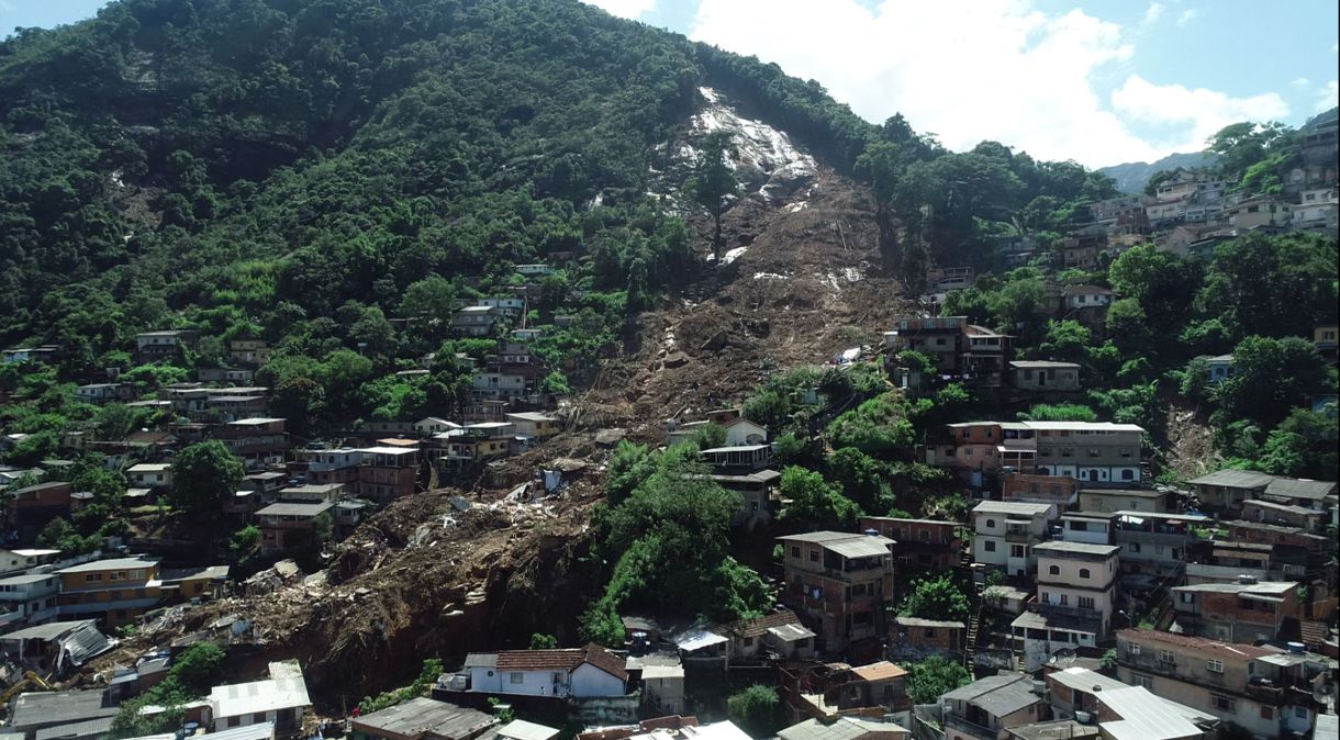 Petrópolis (RJ), imagens de drone das áreas de deslizamento de encosta em decorrência das fortes chuvas que atingiram a Região Serrana do Rio de Janeiro