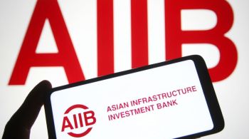 China controla 26% do poder de voto do AIIB, segundo o site do banco. A Rússia tem 6%