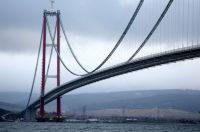 Turquia inaugura enorme ponte suspensa entre Europa e Ásia