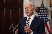 “Se você não confronta ditadores, eles continuam a surgir”, diz Biden