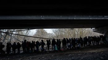 Órgão também estima que internamente cerca de 2 milhões de pessoas se deslocaram dentro de território ucraniano