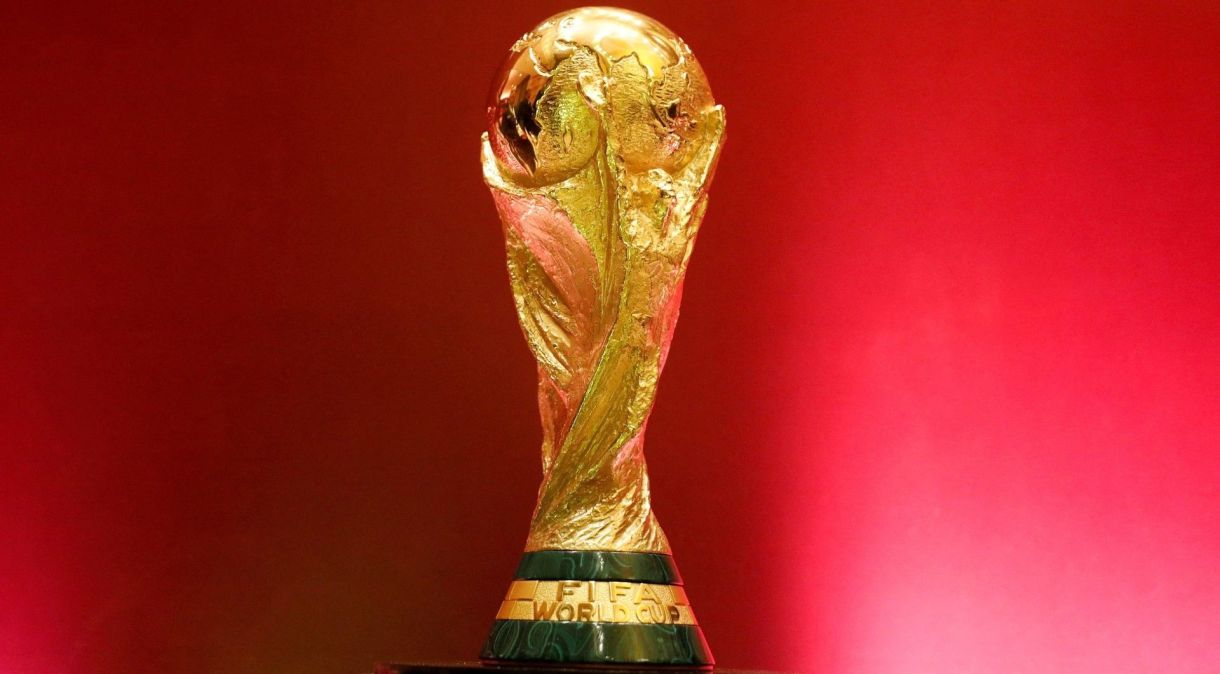 Troféu da Copa do Mundo da Fifa; Mundial do Catar ocorrerá entre novembro e dezembro