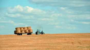 Resultado ficou abaixo de setembro do ano passado em 14,3%, por causa das condições climáticas que impactaram a produção de grãos