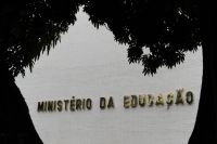 MEC e CGU dizem ao STF que repasses do FNDE seguem a lei