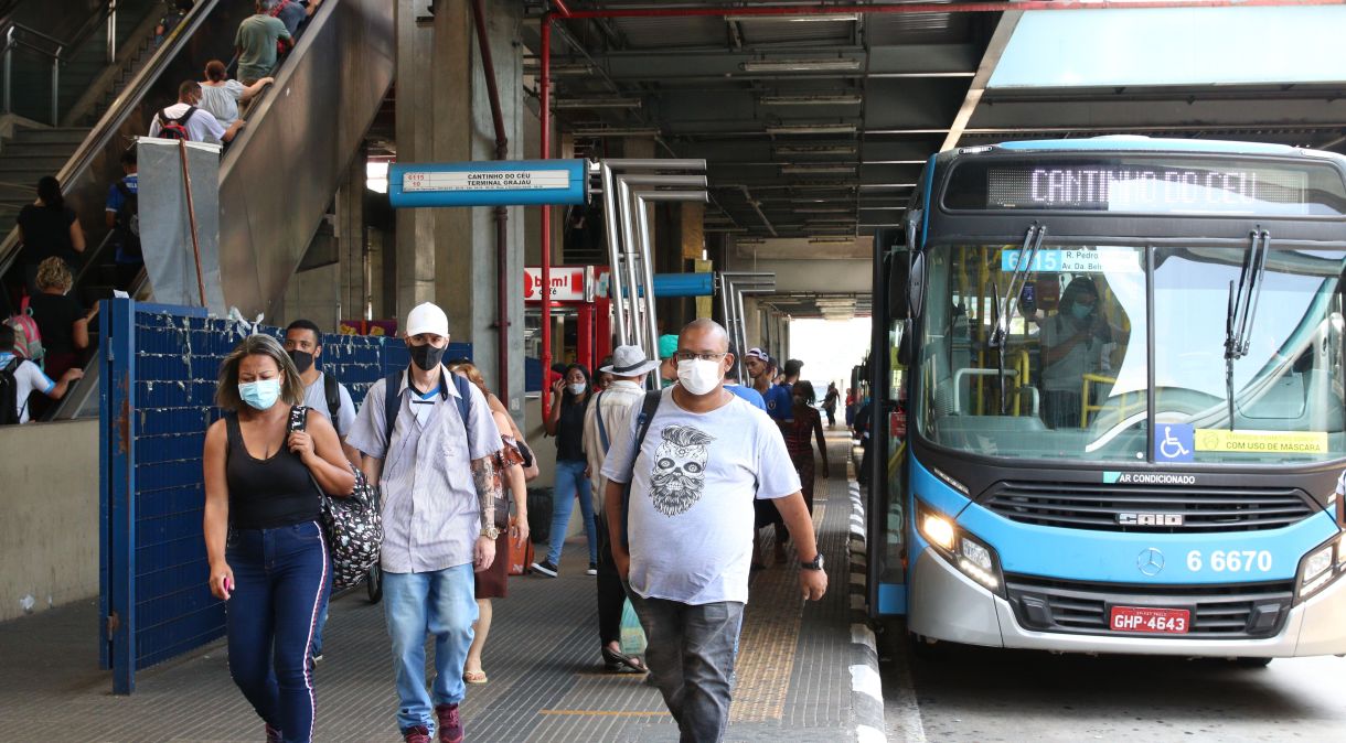 Uso de máscaras volta a ser recomendado em São Paulo