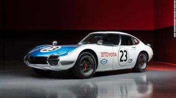 Toyota-Shelby 2000GT foi construído em 1966 e é, tecnicamente, um modelo de pré-produção