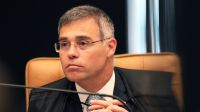 André Mendonça toma posse como ministro substituto do TSE