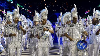 Nove instrumentos estão incluídos na lista: pandeiro, tam-tam, cuíca, tamborim, surdo, rebolo, frigideira, timba e repique de mão