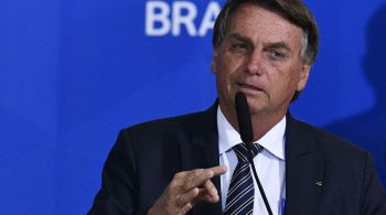 Caso tramita sob sigilo na Corte e, de acordo com o documento no qual a CNN teve acesso, o ministro levou em consideração que Bolsonaro perdeu o foro privilegiado