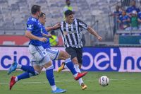 Atlético vence Cruzeiro com dois gols de Hulk e conquista o tri mineiro