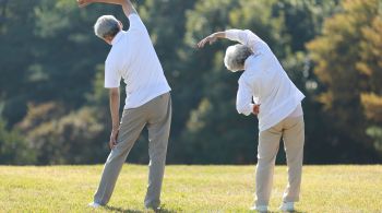 Estudo, realizado por décadas, aponta que nível de atividade física é mais determinante na expectativa de vida de mulheres do que de homens