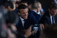 Macron é o 4° presidente reeleito na França em 64 anos