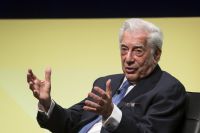 Nobel de Literatura, Vargas Llosa diz que prefere Bolsonaro a Lula