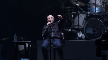 Músico Phil Collins, da banda Genesis, anunciou que vai se aposentar da carreira por problemas nas costas