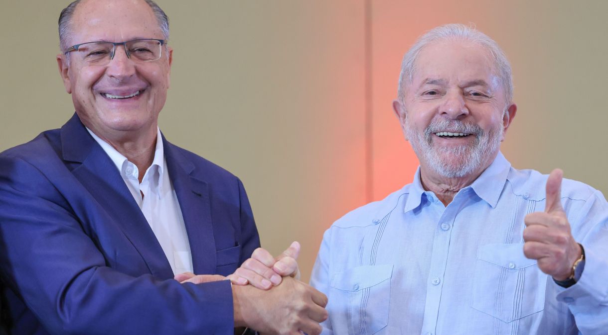 Alckmin e Lula, companheiros de chapa na corrida pelo Planalto em 2022