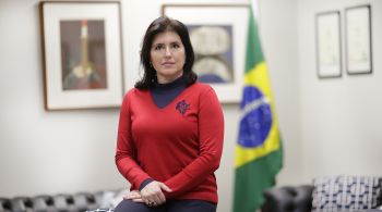 Interlocutores consideram que não ter uma candidatura própria racharia a sigla