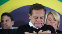 Isolado, Doria deixa eleição e reabre disputa no PSDB