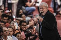 Lula critica privatização da Petrobras e troca de ministro de Minas e Energia