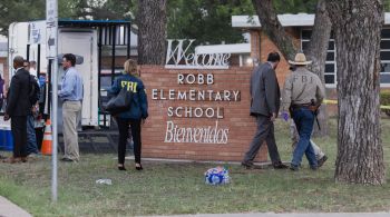 Jovem de 18 anos é suspeito de ser o atirador que abriu fogo em uma escola primária em Uvalde, no Texas, nos Estados Unidos