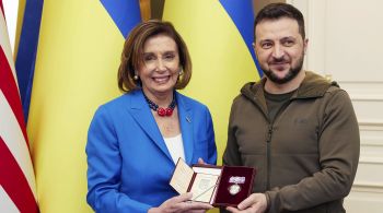 Nancy Pelosi liderou a primeira delegação oficial do país à Ucrânia desde o início da guerra