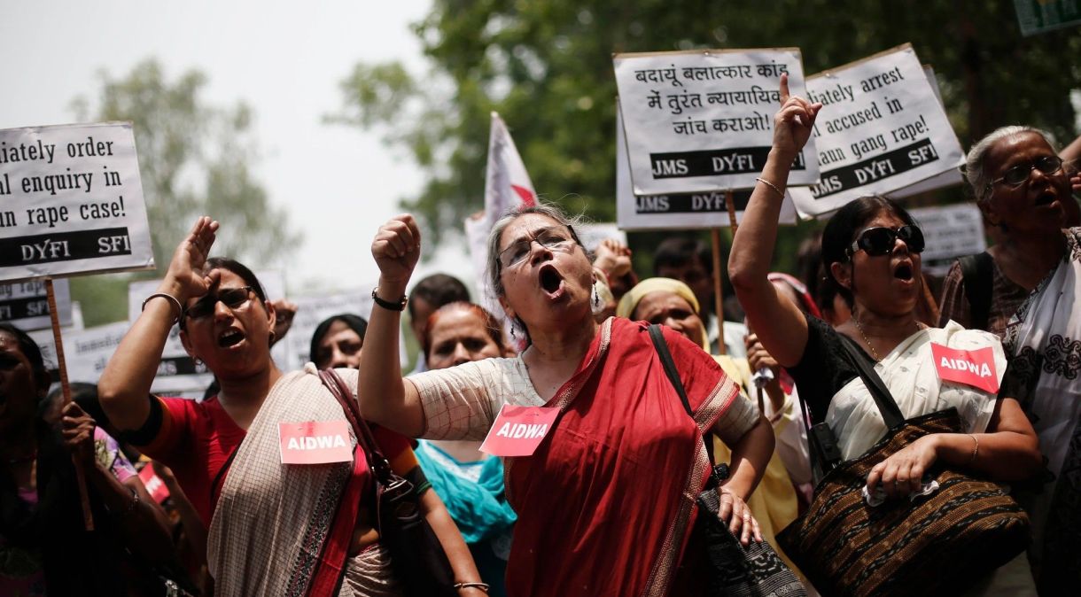 Mulheres protestam contra cultura de agressão sexual na Índia