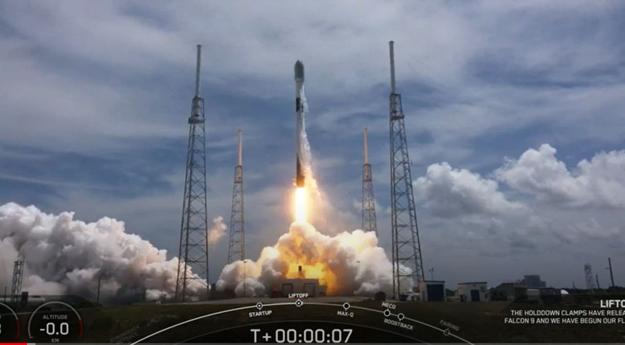 Lançamento SpaceX com satélites brasileiros