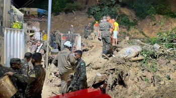 Fortes precipitações já causaram ao menos 100 mortes em Pernambuco; 16 pessoas ainda estão desaparecidas