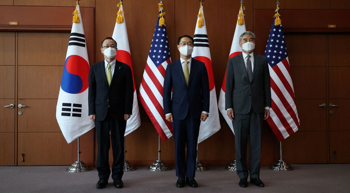 Enviados de EUA, Coreia do Sul e Japão se reúnem em meio a sinais de teste nuclear norte-coreano