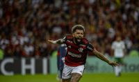 Flamengo vence a primeira sob o comando de Dorival Júnior