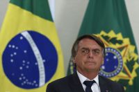 Fachin cometeu “estupro à democracia” ao se reunir com embaixadores, diz Bolsonaro