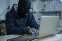 Hackers roubam US$ 100 milhões de empresa de criptomoedas dos EUA