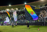 Ações contra times de futebol por homofobia superam as de injúria pela primeira vez, diz STJD