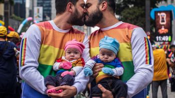 Dados foram divulgados pelo Colégio Notarial do Brasil na semana da 26ª edição da Parada LGBT; Ceará surpreende e é o único estado do Nordeste entre os três primeiros do país desde o início da série histórica dos cartórios em 2011
