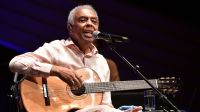 Ícone da MPB, Gilberto Gil completa 80 anos neste domingo (26)