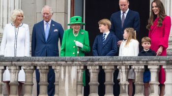 Dos looks da Rainha Elizabeth e Kate Middleton ao estilo de Kate Moss e Naomi Campbell durante o destile: os melhores looks do fim de semana de comemorações em Londres