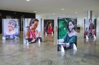 Exposição sobre mães de pessoas com doenças raras traz visibilidade a enfermidades