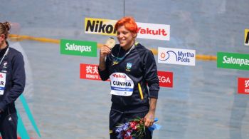 Atleta brasileira foi a vencedora na prova de 5 quilômetros em águas abertas, realizando o percurso em 57min52s90