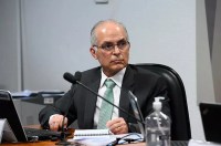 Diretor da ANP diz que agência trabalha para garantir abastecimento de derivados