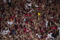 Torcida do Flamengo esgota ingressos para jogo de volta contra o Fluminense