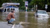 Pelo menos 16 pessoas morreram após as inundações no Kentucky; número pode aumentar