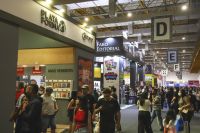 Diversidade na literatura ganha espaço na Bienal em meio a alta do faturamento do mercado literário