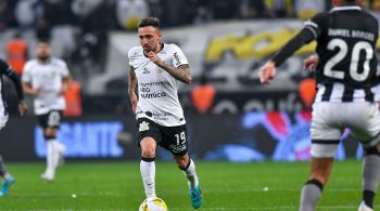 Partida do Corinthians foi marcada por homenagem ao goleiro Cássio, que se tornou o goleiro com mais jogos pelo time