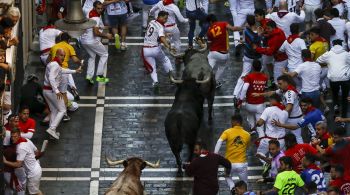 Vítima foi chifrada na ateral do corpo por um touro chamado Cocinero durante o festival de corrida de touros na cidade de Pobla de Farnals