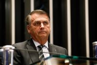 Bolsonaro vai ao Supremo contra Gleisi e Lula por supostas falas contra o presidente